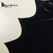 Carregar imagem no visualizador da galeria, [You&#39;re My Secret] Halloween Morticia Adams Primate Black Adams Family Dress Retro Gothic Flared Sleeve Fishtail Dress Vestido
